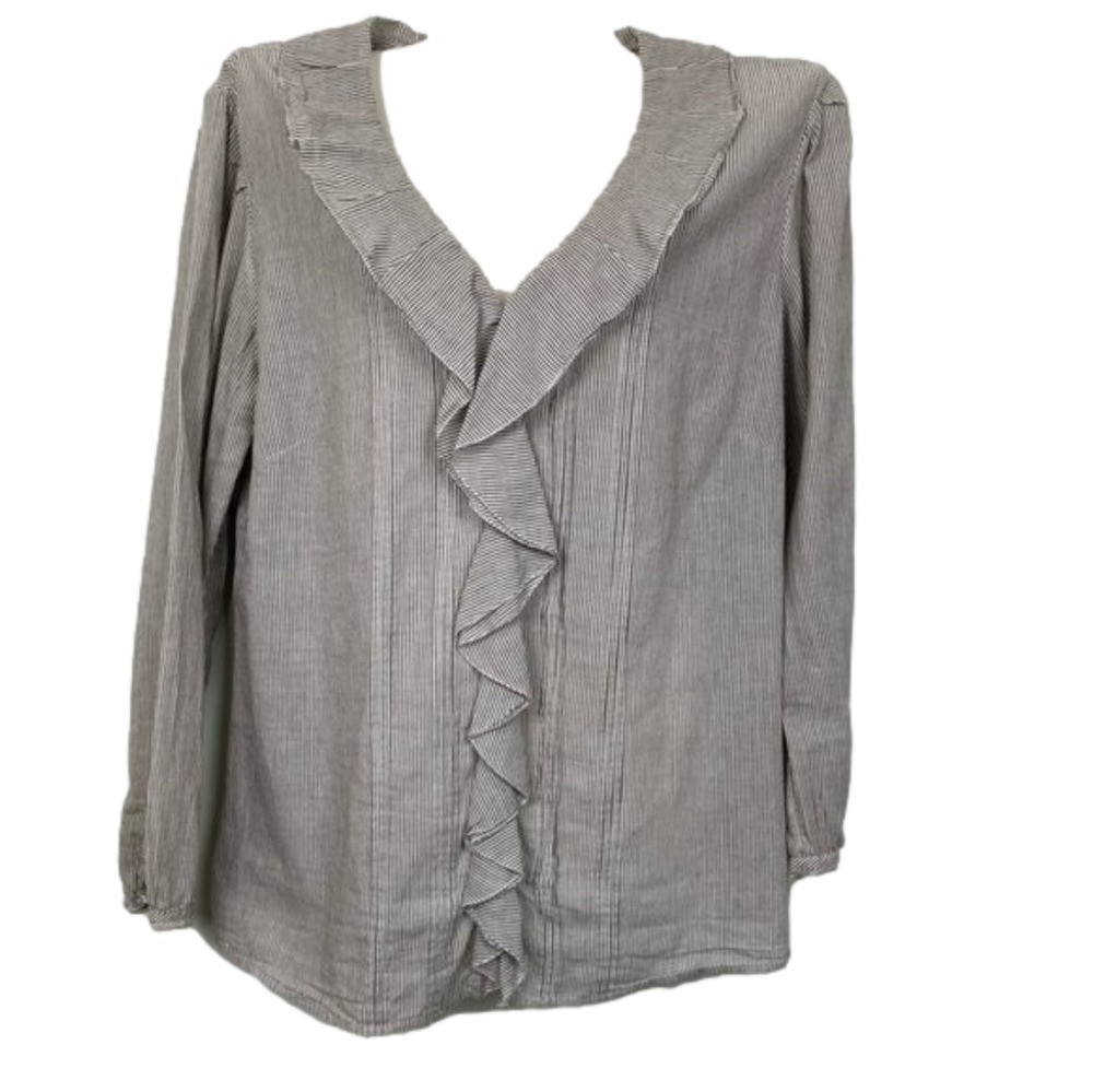 𝅺Chico’s Long Sleeve Ruffle Blouse Grey & White Stripe Size L